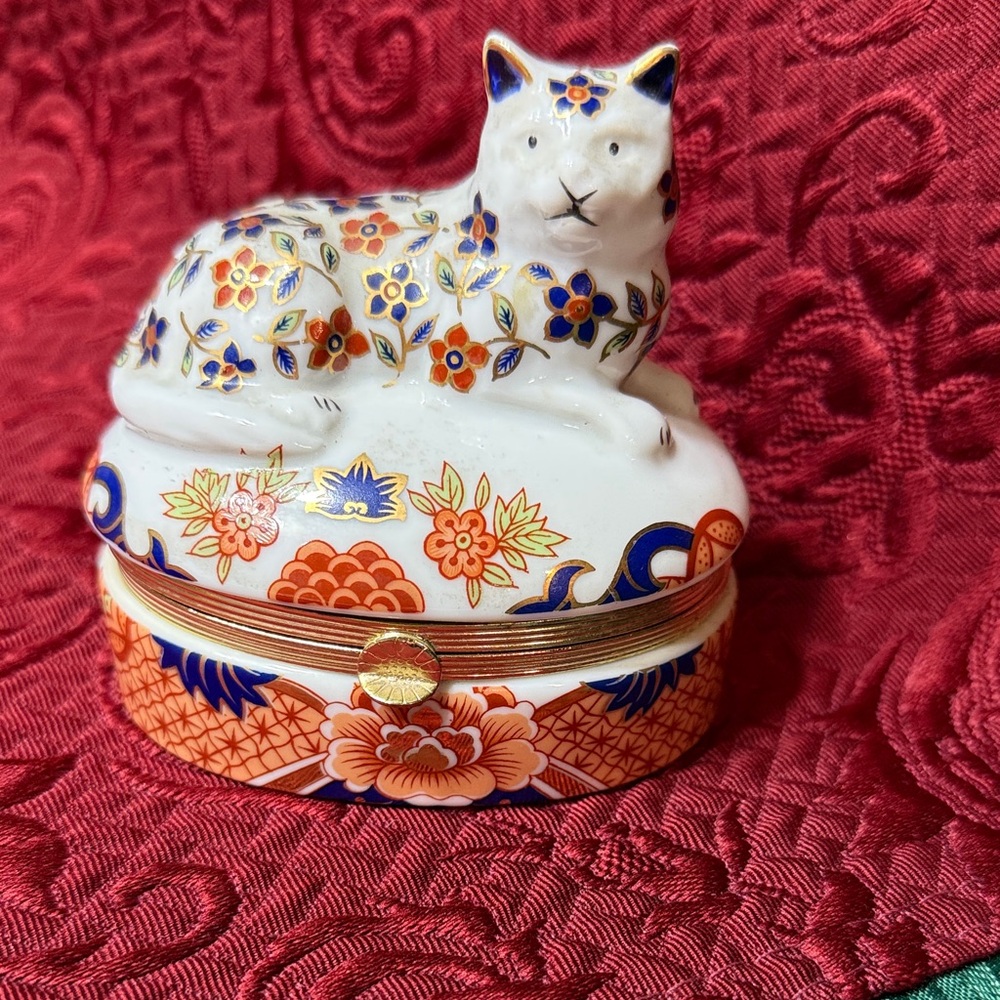 Andrea By Sadek Floral Cat Trinket Box - Blue, Red, Gold